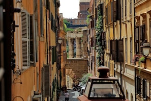 Appartamento, 2 camere da letto | Vista dalla camera