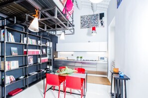 Duplex, 1 Bedroom | In-room dining - Trastevere Charme - My Extra Home (Rome)