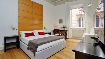 Apartment, 2 Bedrooms | Individually decorated, individually furnished, desk, iron/ironing board