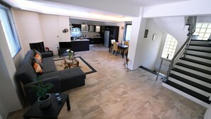 Villa, 3 Schlafzimmer | Wohnbereich