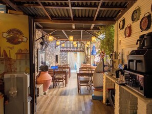 Garden - Tarihi Rum Konağı Antikhan (Ayvalik)