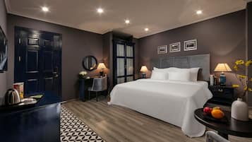 1 bedroom, down duvets, memory-foam beds, minibar