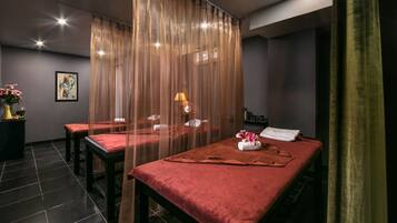 Espace de soins pour les couples, soins corporels, soins d'hydrothérapie