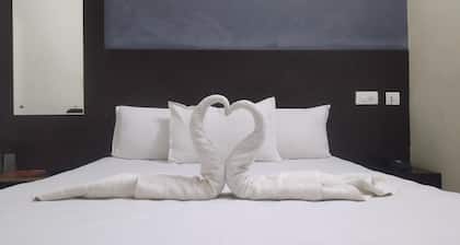 Hotel AKMG