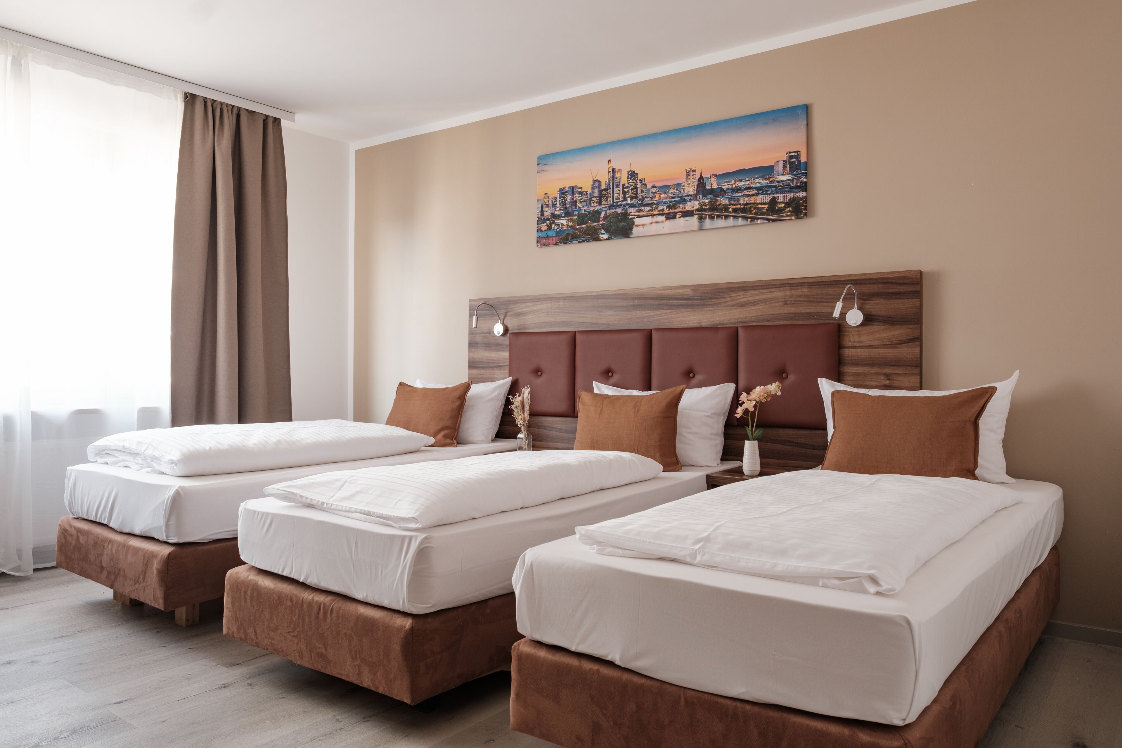 豪華三人房 | 書桌、遮光窗簾/窗簾、隔音、免費 Wi-Fi