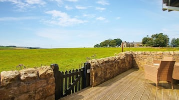 Luxury Cottage, Ensuite (Bungalow ) | Terrace/patio