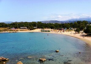 Beach nearby, beach towels