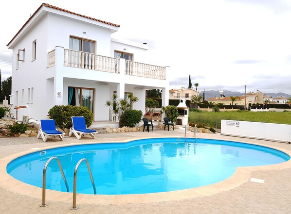 Exclusive-Villa, Meerblick