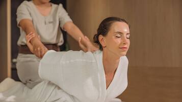 Aromaterapi, pijat Thailand, perawatan wajah, dan pijat