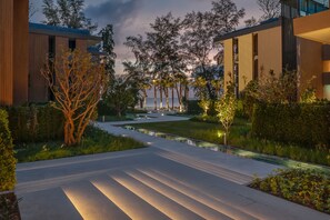 Property grounds - Twinpalms MontAzure Phuket (Kamala)