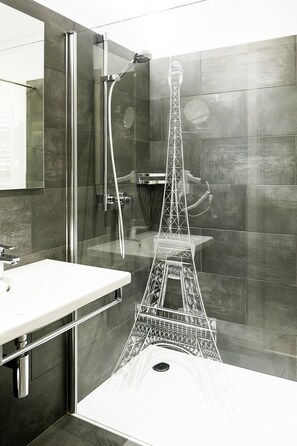Comfort tweepersoonskamer, voor 1 persoon | Badkamer met douche