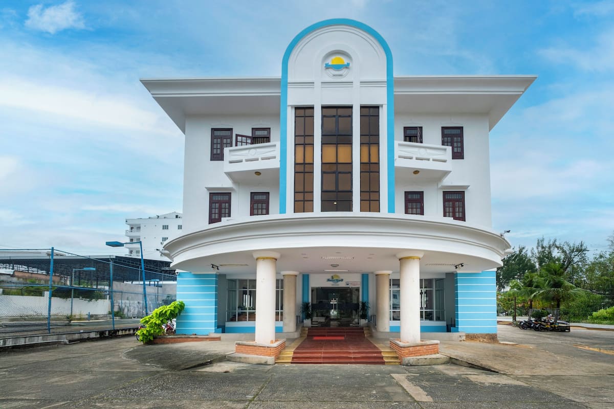 In-room business centre