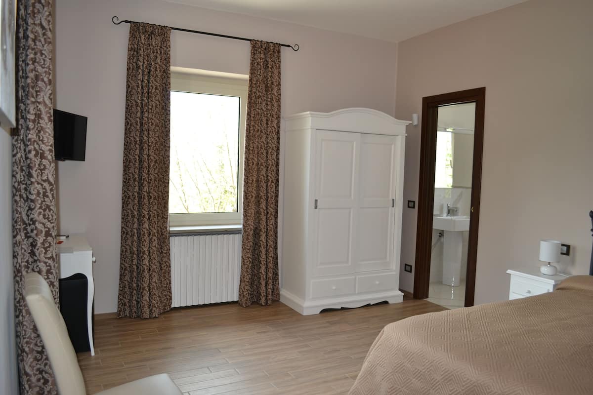 Double Room, Pool View (Langhe) | Cribs (surcharge), rollaway beds (surcharge), WiFi (free), bed sheets