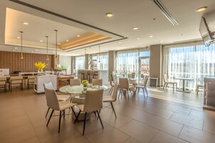 Desayuno para llevar incluido todos los días 