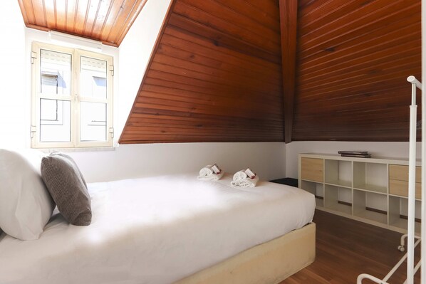 Apartment, 2 Bedrooms, Kitchen | 2 bedrooms, iron/ironing board, free WiFi, bed sheets - Estrela Design by Homing (Lisbon)