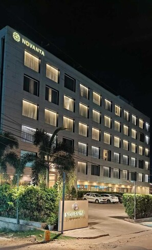 Bagian depan properti