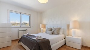 Luokittelematon kuva, 5 kautta 53, painike