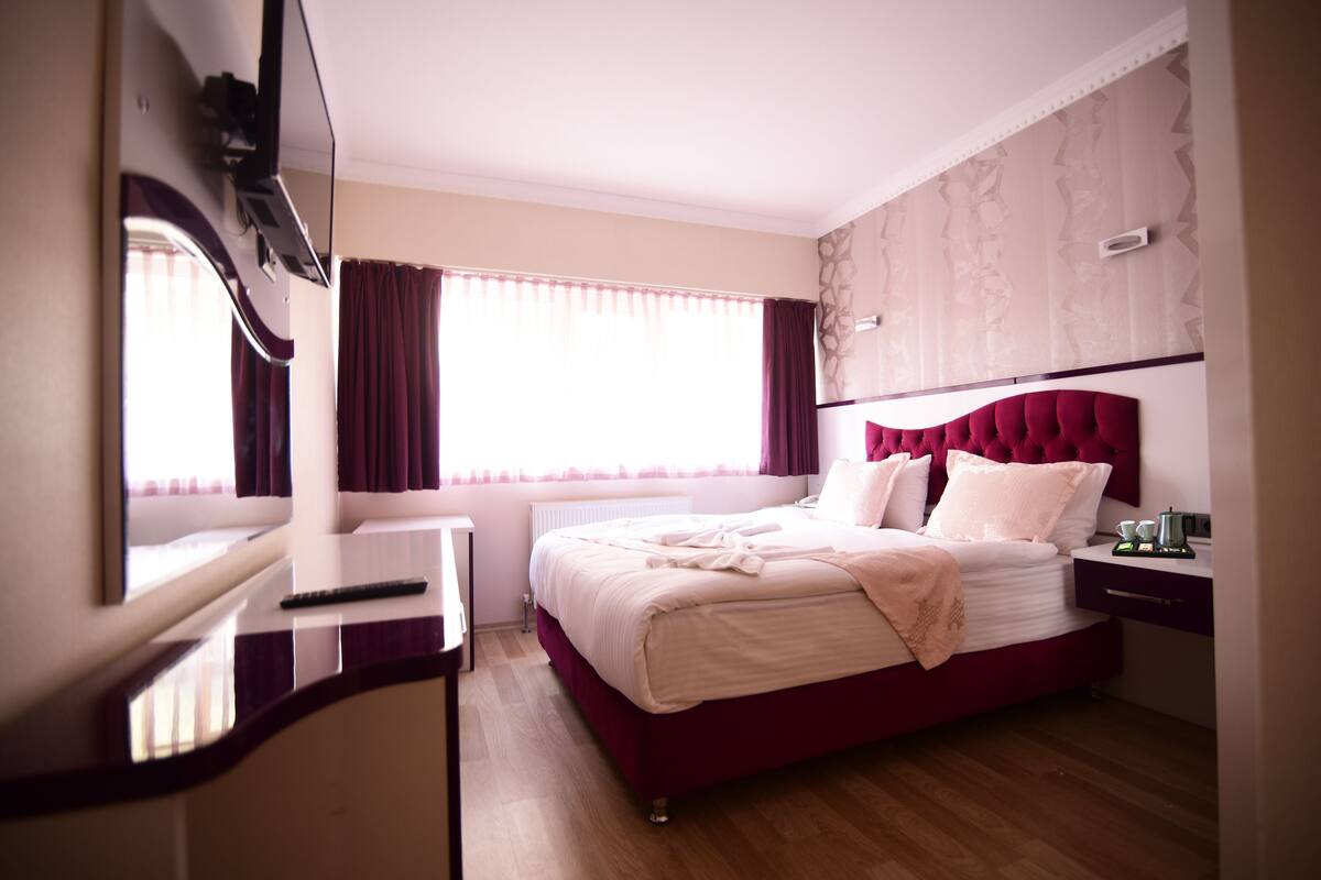 Wifi gratis y ropa de cama