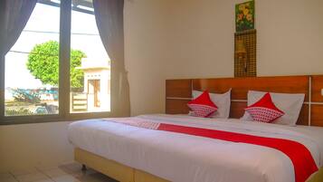 Free WiFi, bed sheets