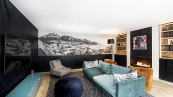 Coin salon dans le hall