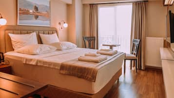 Habitación doble estándar | Minibar, wifi gratis y ropa de cama
