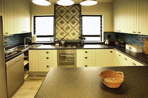 Comfort Villa, Golf View | Private kitchen - Ellefsen Golf Villa 177, Langebaan 6-sleeper (Langebaan)