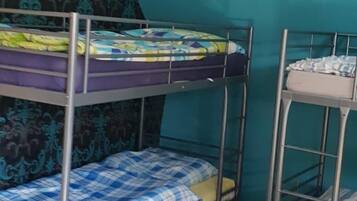 Apartment | Minibar, desk, free WiFi, bed sheets