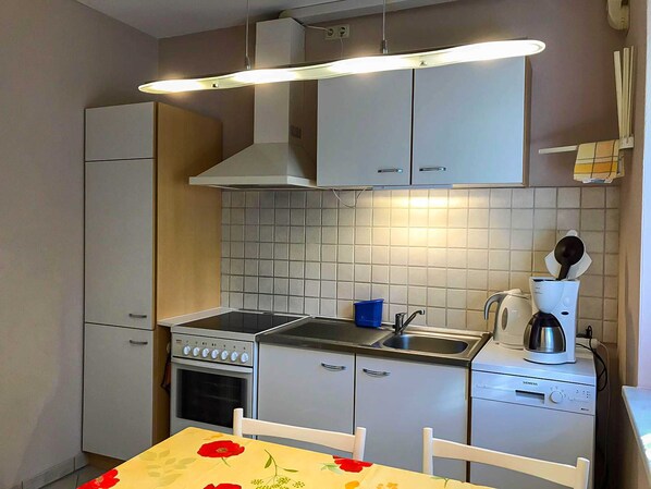 Fridge, microwave, oven, dishwasher