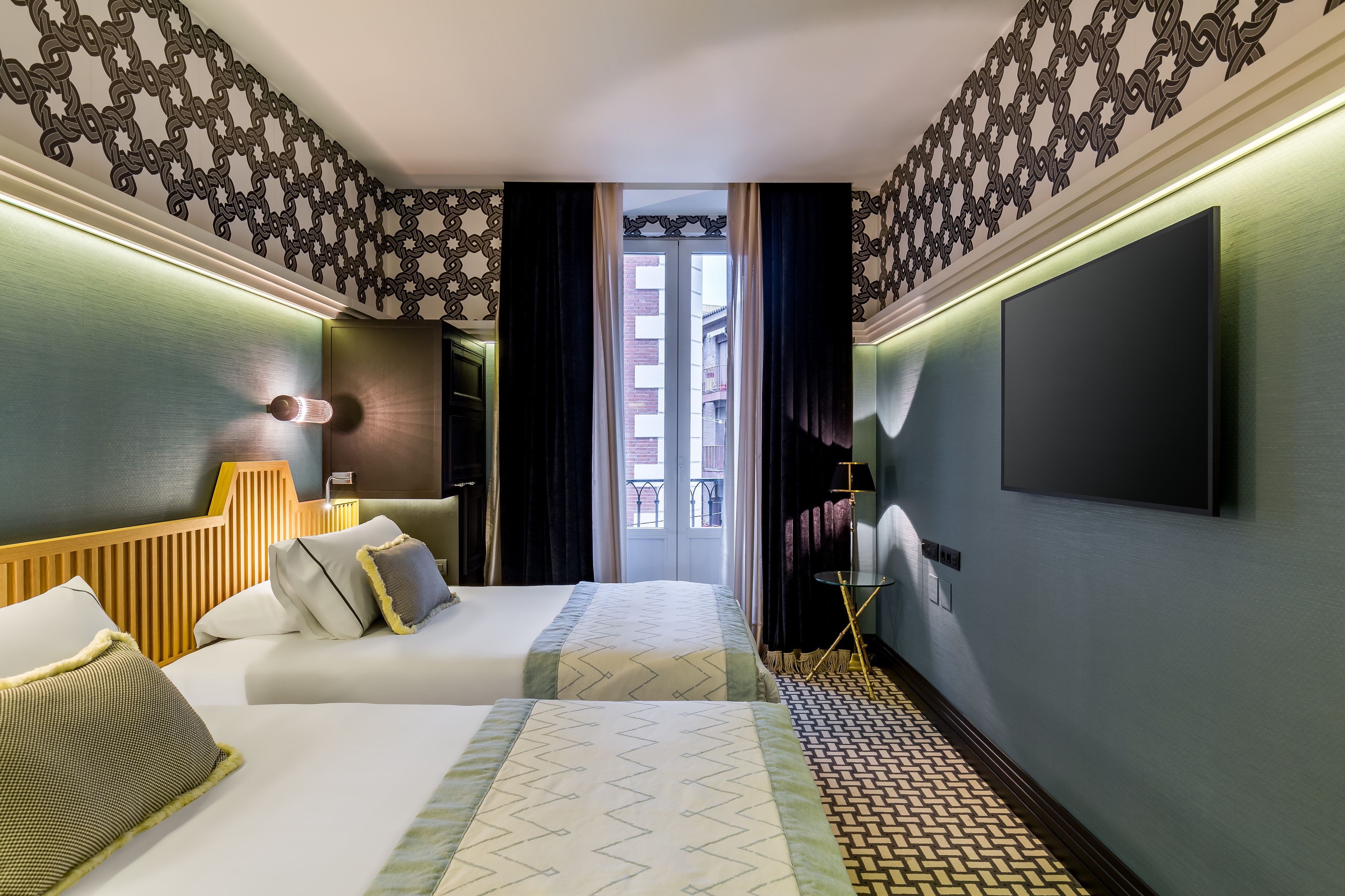 minibar, in-room safe, desk, soundproofing