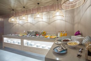 Daily buffet breakfast for a fee - Casual Bahía Ibiza Hotel by Casual Hoteles (Sant Josep de sa Talaia)