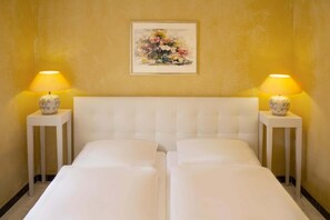 In-room safe, desk, cots/infant beds, rollaway beds