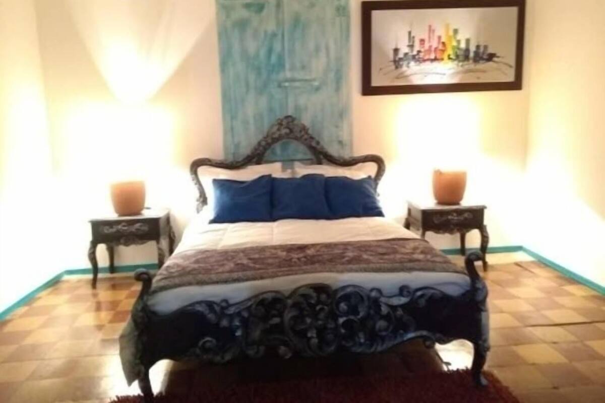 Deluxe Room | Iron/ironing board, free WiFi, bed sheets, wheelchair access
