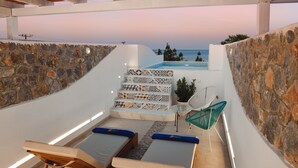 Suite, piscina privada, vistas al mar | Terraza o patio