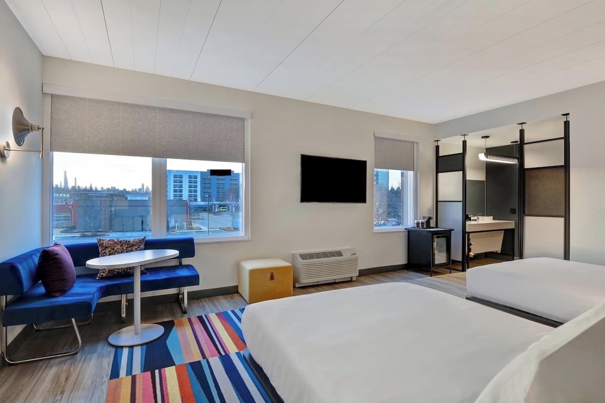 55-inch TV with cable channels, Netflix, streaming services