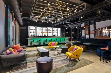 Aloft Secaucus Meadowlands - Image 8