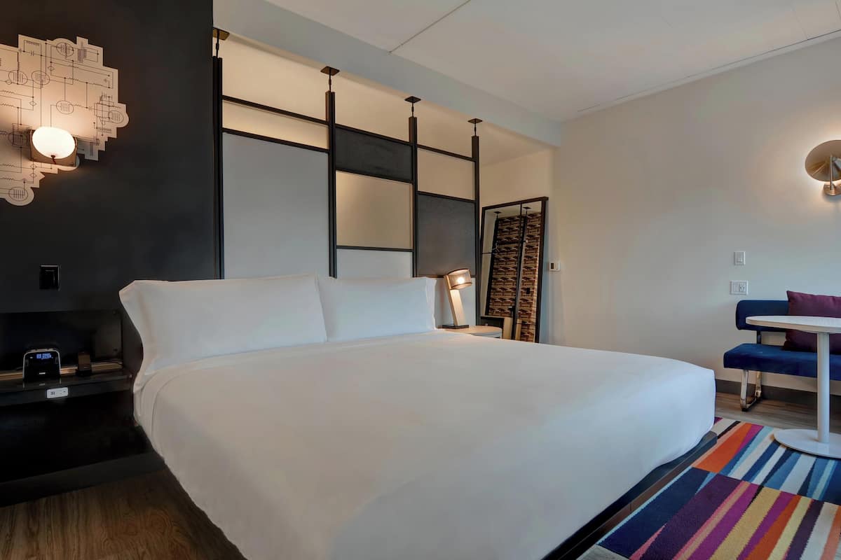 Premium bedding, in-room safe, blackout curtains, free WiFi