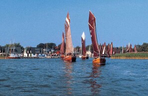 Imagem sem classificação, 3 de 8, botão