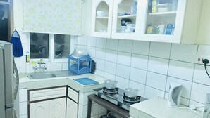 Family Apartment, 2 Bedrooms | Private kitchen | Full-sized fridge, microwave, stovetop, electric kettle - Bandari Apartment near Naivas Nyali (Mombasa)