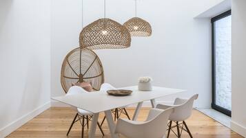 Maisonnette, 2 slaapkamers, balkon (Atlantic Deluxe Villa) | Dineerruimte