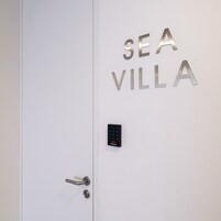 公寓, 2 间卧室, 阳台 (Sea Villa) | 迷你吧、笔记本电脑工作区、遮光窗帘、隔音