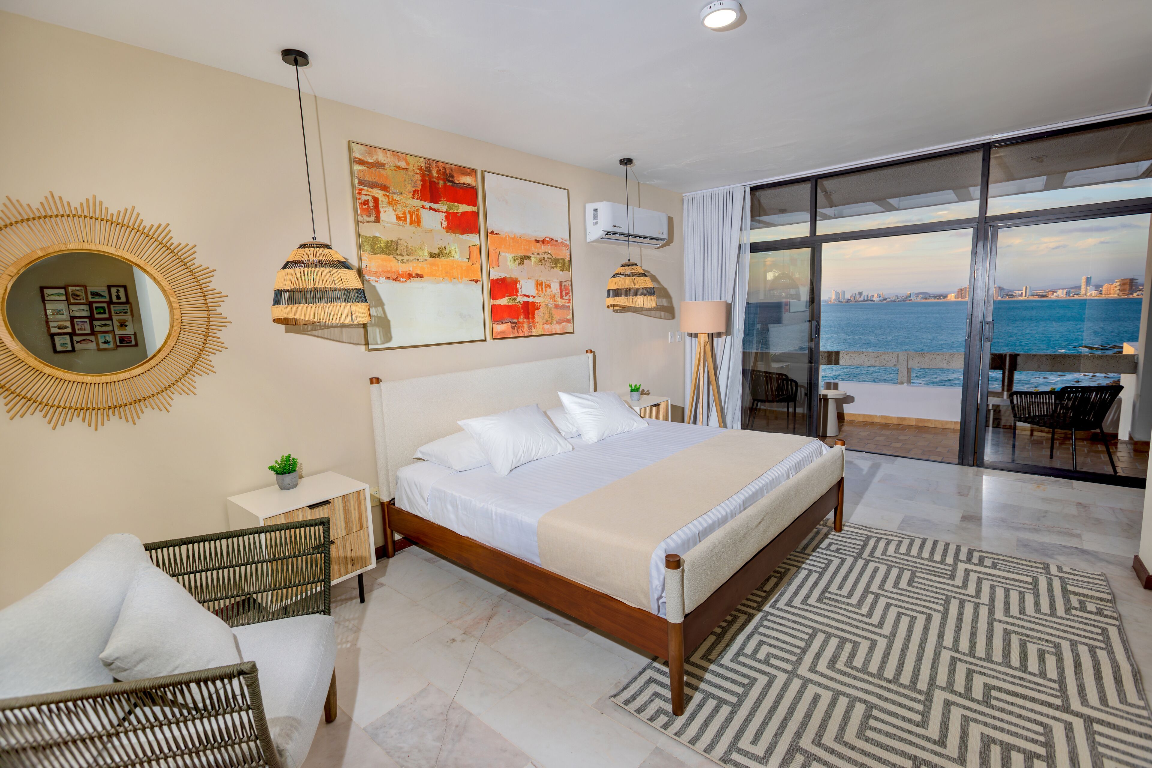 7 bedrooms, iron/ironing board, WiFi, bed sheets