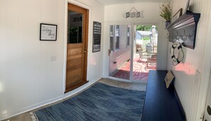 Interior - Modern 3-BR Downtown Retreat – Walk to City Beach, Dining, Shops & Nightlife (Clear Lake)