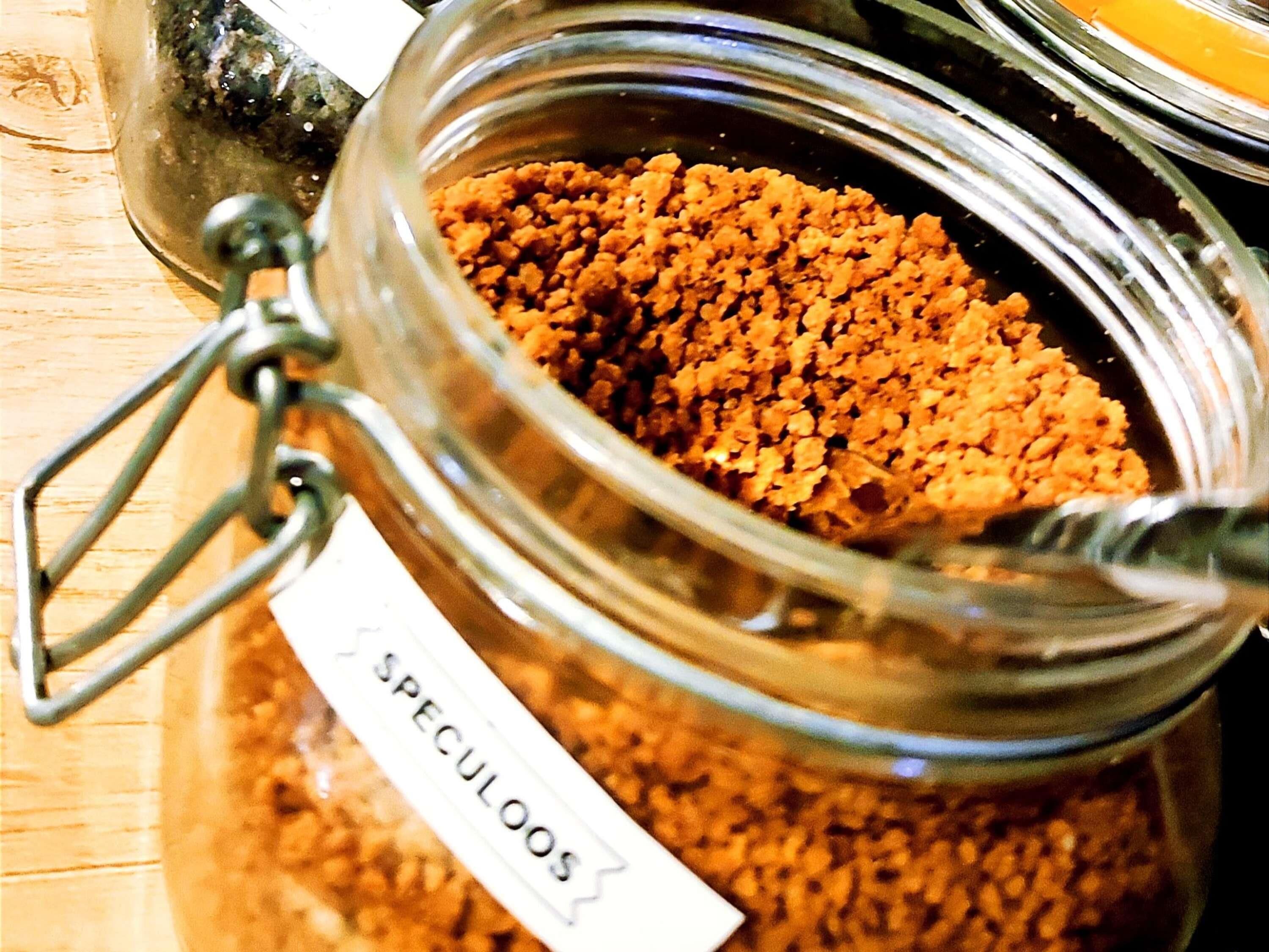 daily continental breakfast (eur 14 per person)