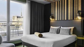 Luxe beddengoed, pillowtop-bedden, verduisterende gordijnen