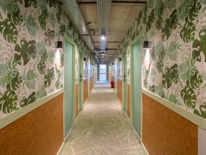Premium bedding, pillow-top beds, blackout curtains, soundproofing - ibis Styles Amiens Centre (Amiens)