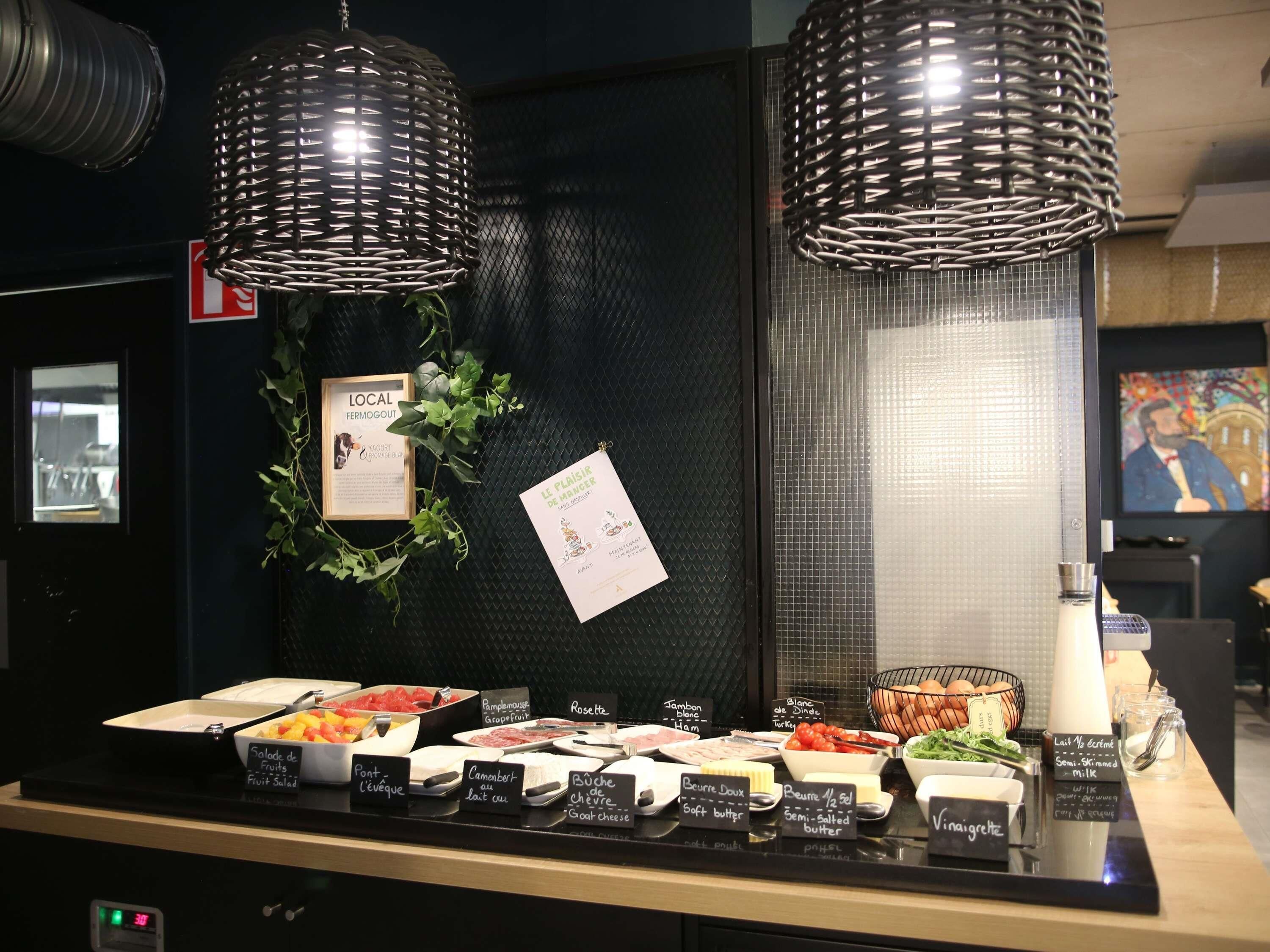 Kontinental frokost hver dag (EUR 14 per person)