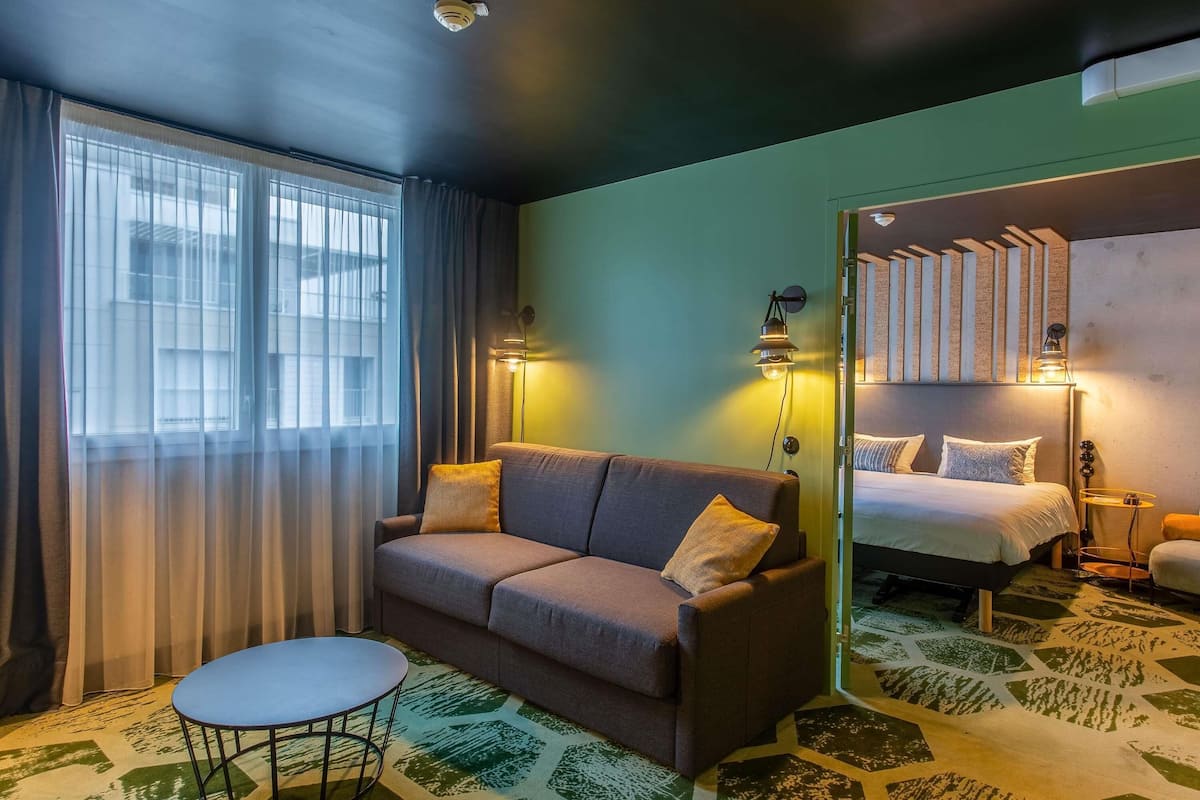 Family Room, 1 Double Bed with Sofa bed | Premium bedding, pillowtop beds, blackout drapes, soundproofing
