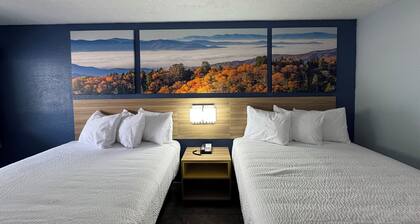 Days Inn by Wyndham Charlotte University