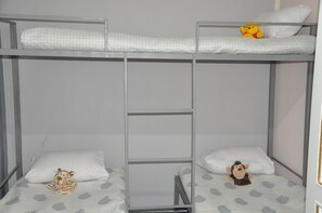 이코노미 트리플룸, 산 전망 | 객실에서 보이는 전망