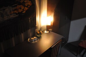 공용 도미토리 | 객실 내 금고, 책상, 노트북 작업 공간, 다리미/다리미판